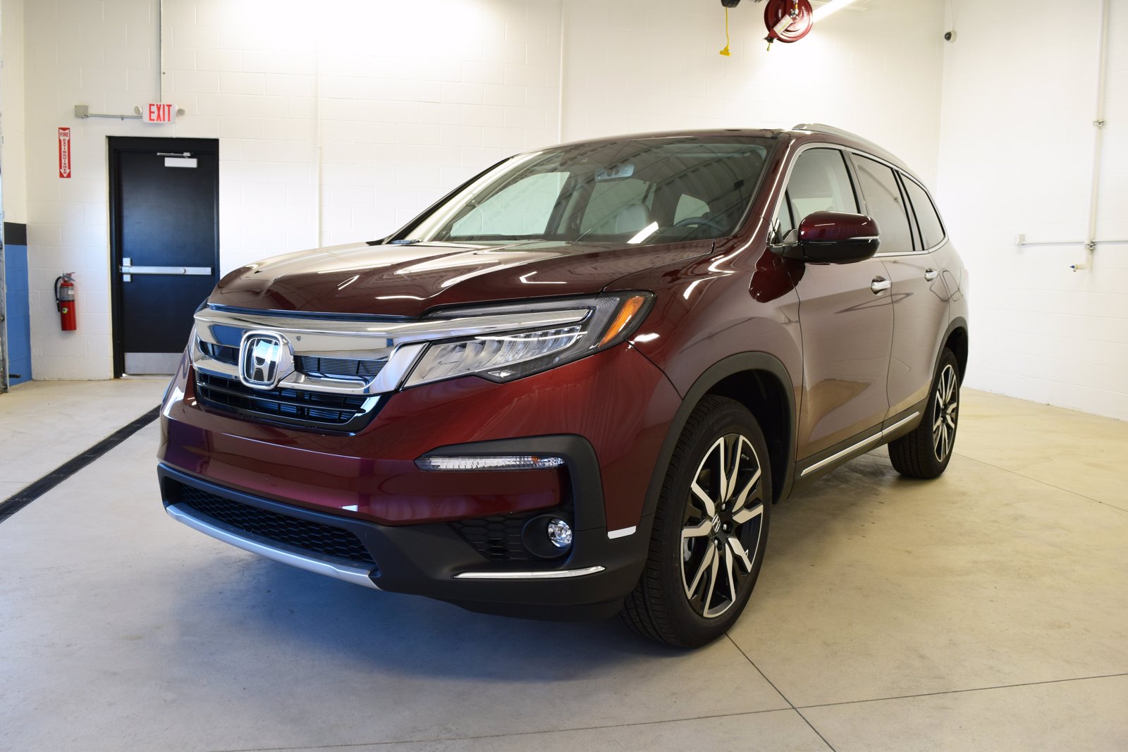 New 2021 Honda Pilot Touring 7-Passenger AWD